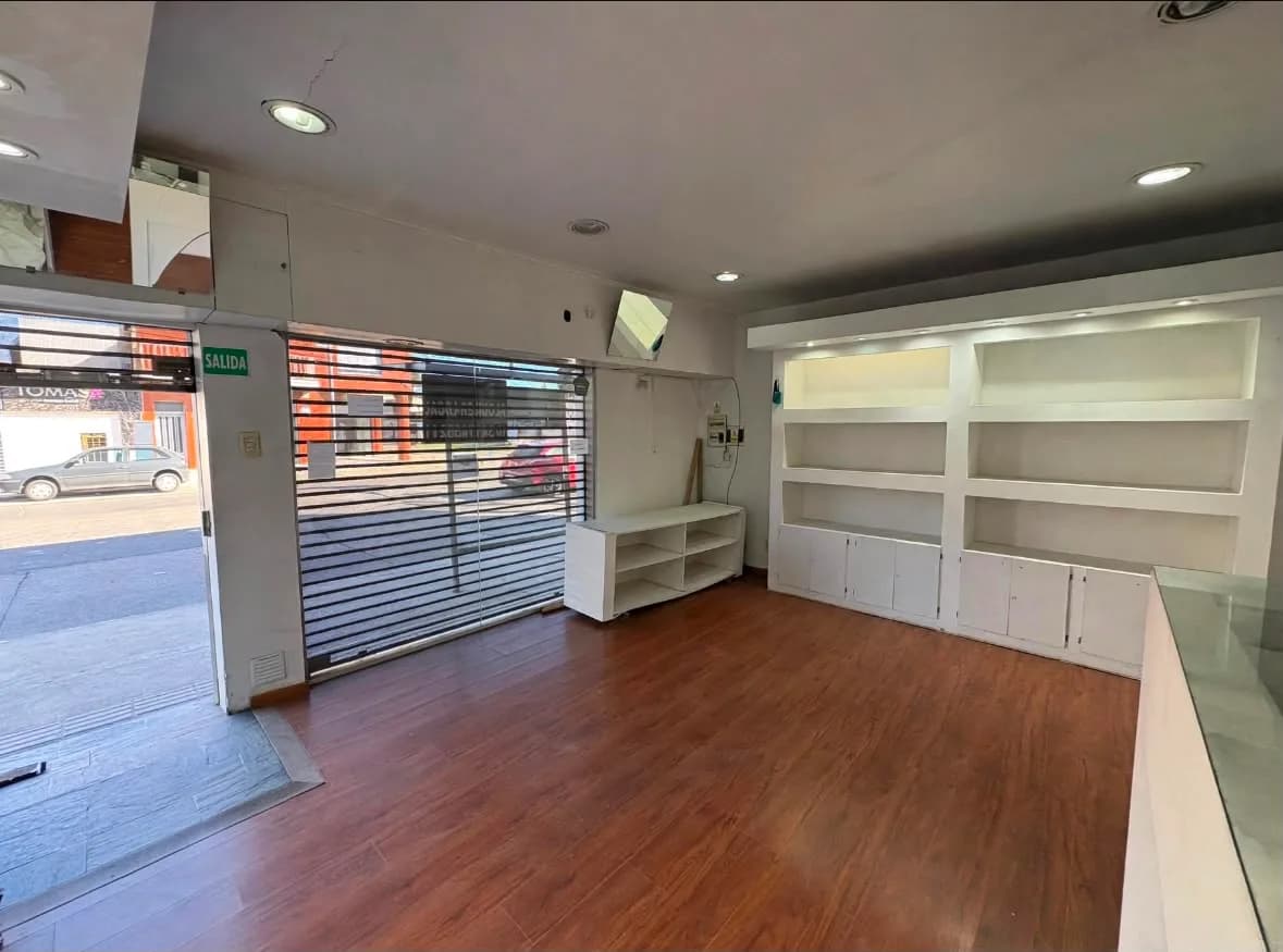 LOCAL EN ALQUILER - ARIJON 1500
